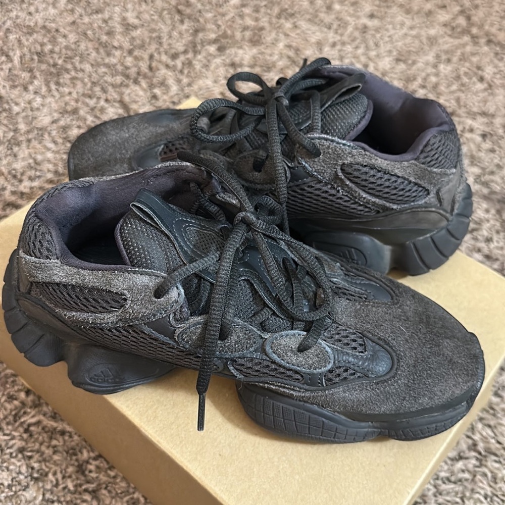 Yeezy 500 - image 5